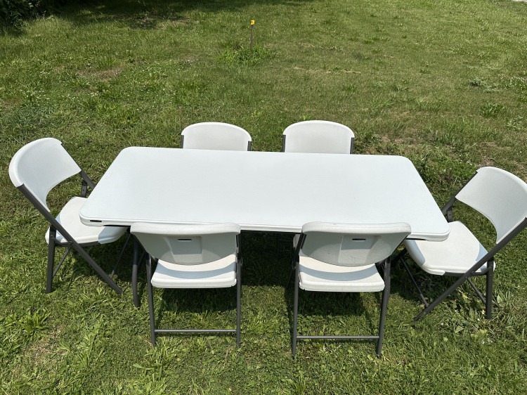 1 Table & 6 Chairs Set